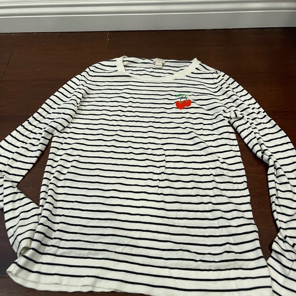 guc j crew factory Mercantile Striped Long-Sleeve cotton sweater with cherry med